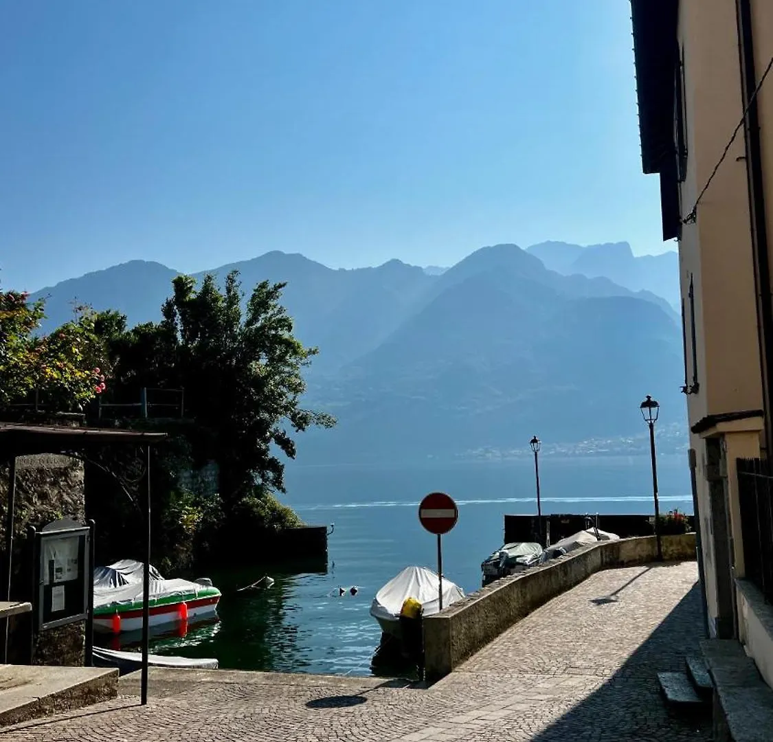 Rossi Lake Family Oliveto Lario شقة
